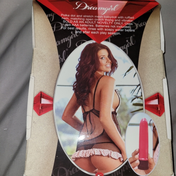 Sexy Dreamgirl Polka Dot Babydoll w/ Open Crotch Thong Lingerie & Intimate Toy - Picture 4 of 6